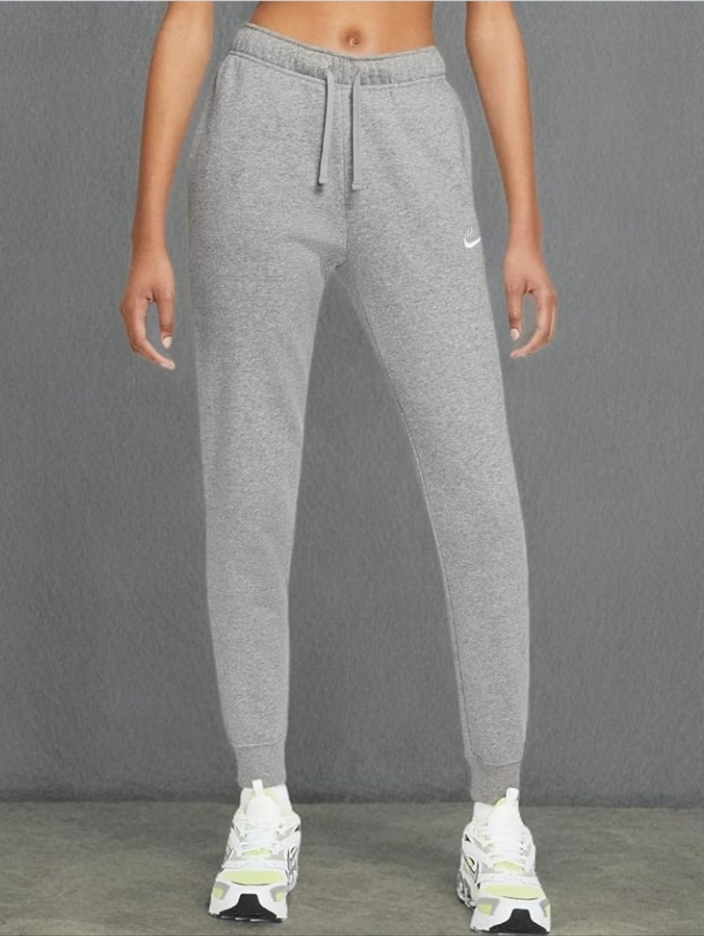 ​Nike Sportswear Club Fleece Mid-Rise Joggers Gray Small EUC Athletic Athleisure